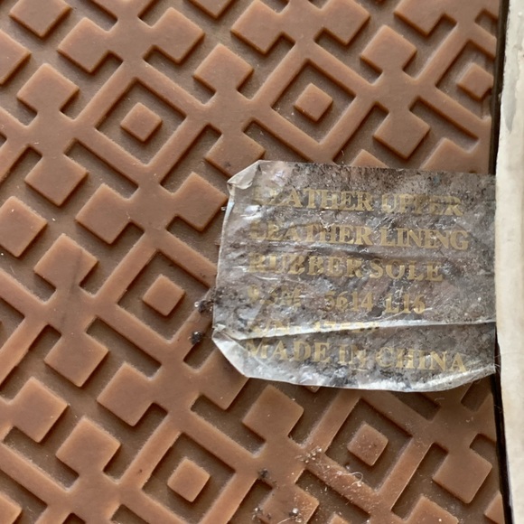 Tory Burch JESSE tan/cognac perforated slip on sneakers. Size 9 1/2. EUC. - Picture 5 of 6